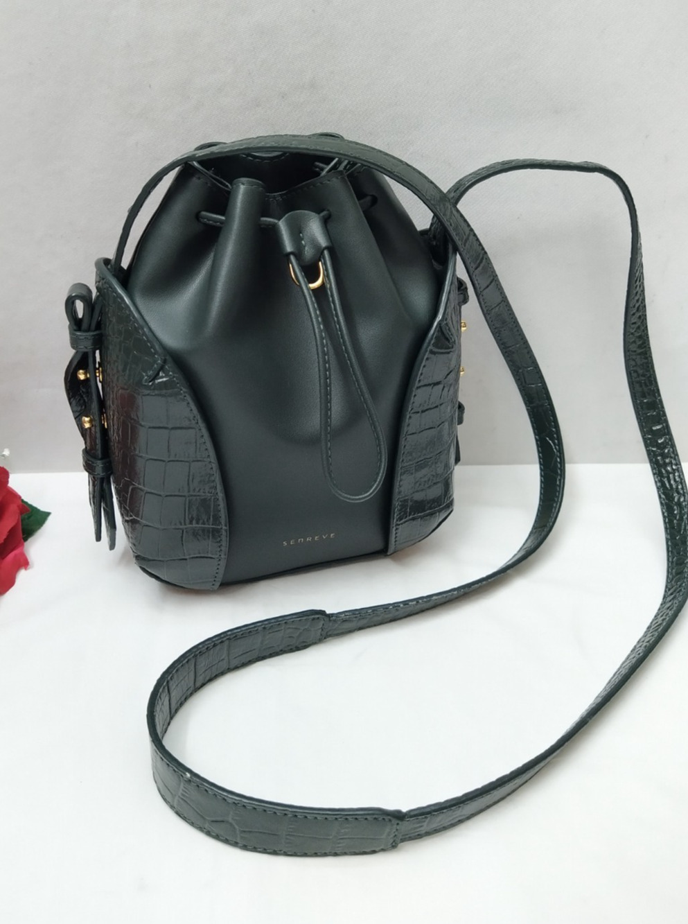 Senreve Fiore Green Leather Drawstring Bucket Crossbody Bag